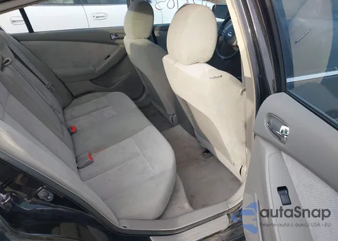 2009 Nissan Altima 2.5 from USA, damaged, VIN 1N4AL21E39C197538